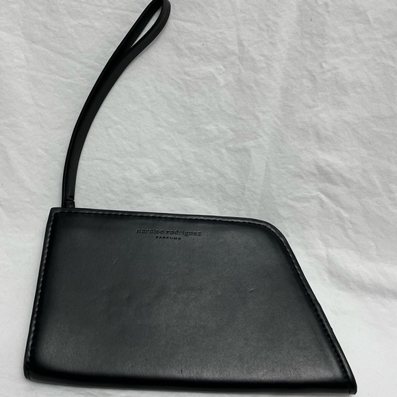 Narciso Rodriguez Parfume Wristlet - Picture 6 of 13